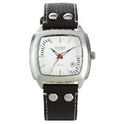 BROWN LEATHER STRAP WATCH