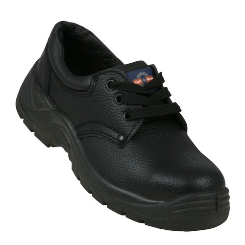 Men` Pro Man Chukka Shoes