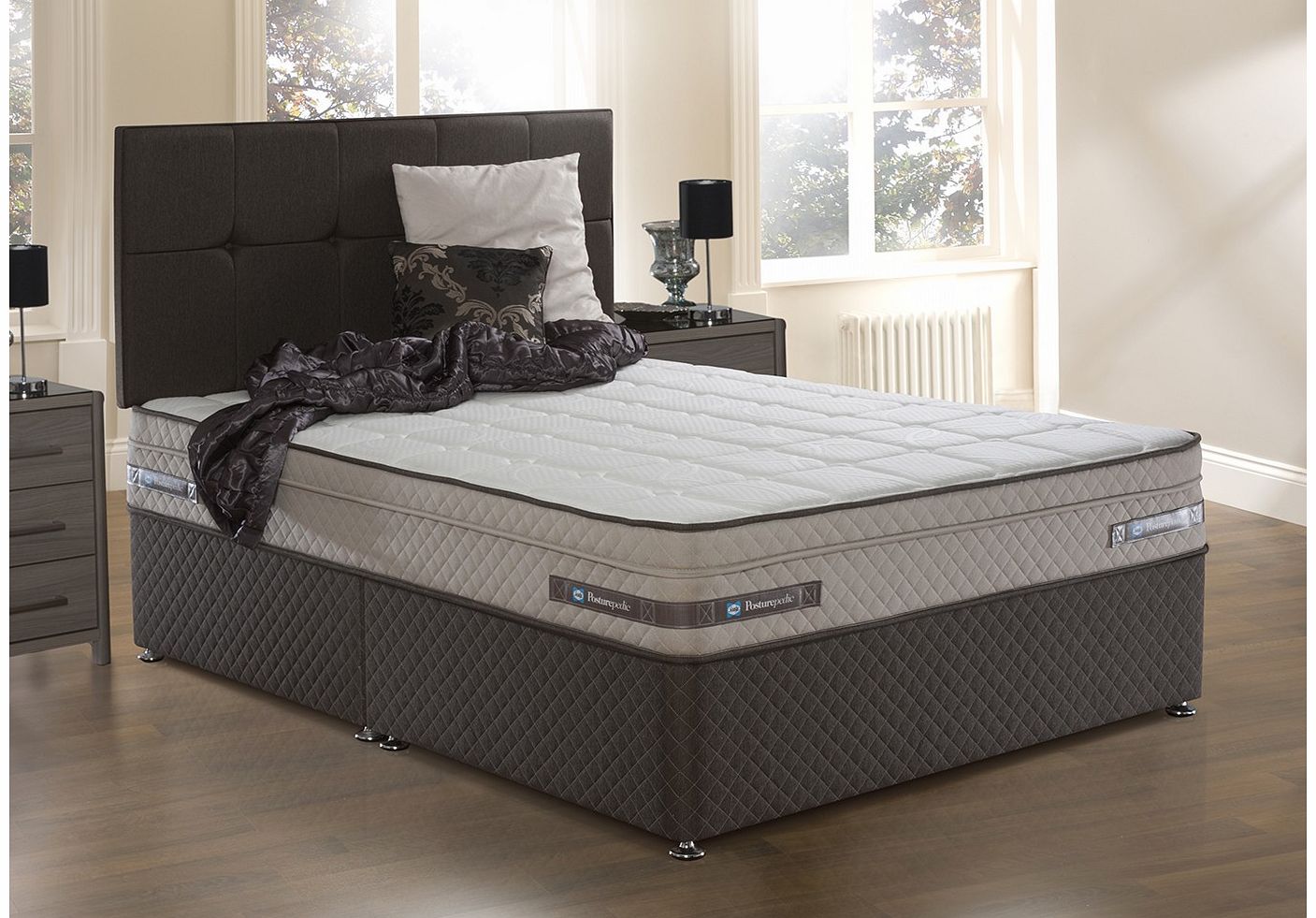 4`0 Small Double Sealy Pattison Posturetech Spring Divan Bed -