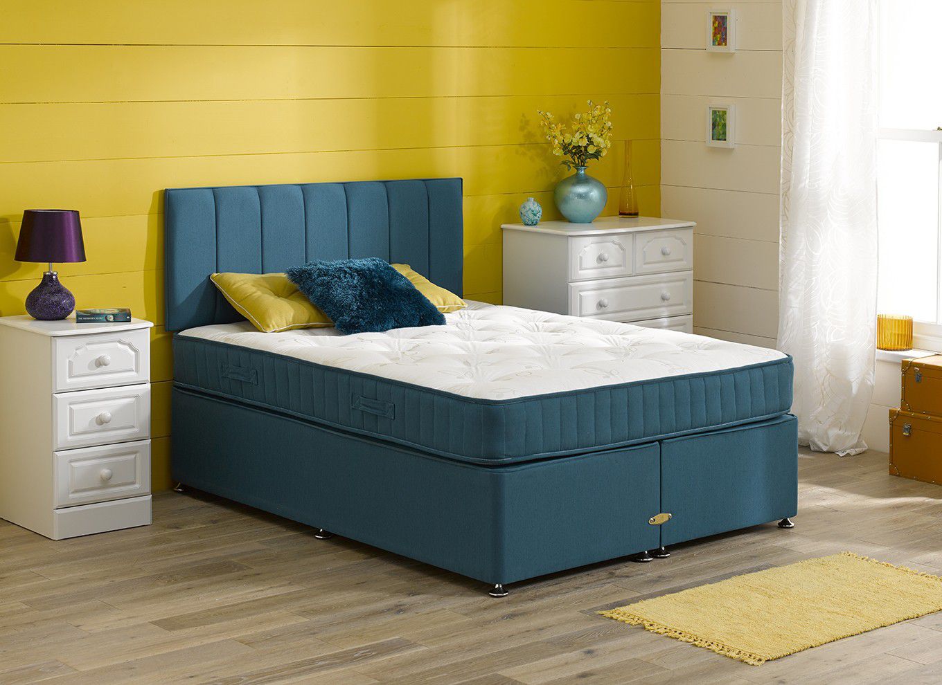 4`6 Double Pizazz Open Spring Divan Bed - Firm