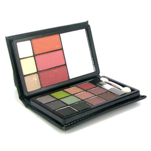 Active Cosmetics Instantly Pretty Palette