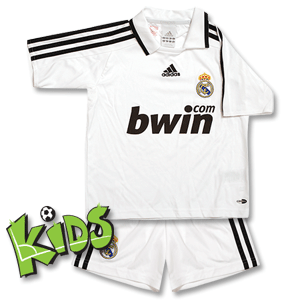 08-09 Real Madrid Home Minikit (no socks)