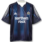 Adidas Newcastle United Kids Away Shirt - 2004 - 2005.