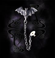 Alchemy Gothic Chained Fledermaus Stud Earring