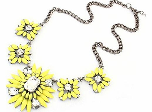 amonfineshop  Chunky Clear Crystal Resin Flower Fashion Collar Statement Necklace (Yellow)