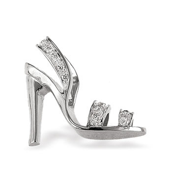 White Gold Diamond Shoe Pendant & Chain (411)