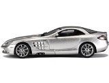 Die-cast Model Mercedes-Benz Mclaren SLR (1:43 scale in Silver)
