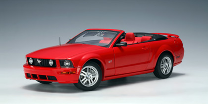 Ford Mustang GT 2005 Convertible LTD 6000pcs in