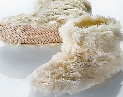 Stay Snug and Warm SNUGGLE BOOTS Slippers for Ladies from Avon Size 5/6