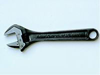 8073 Black Adjustable Wrench 12In