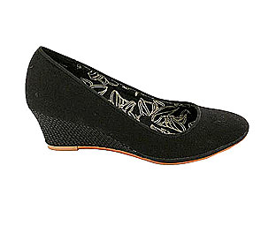 Delightful Almond Toe Shoe With Weave Detail Heel