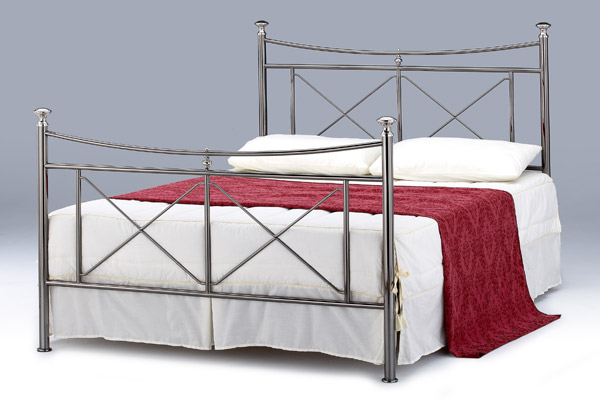 Bedworld Discount Arizona Metal Bed Frame Double 135cm