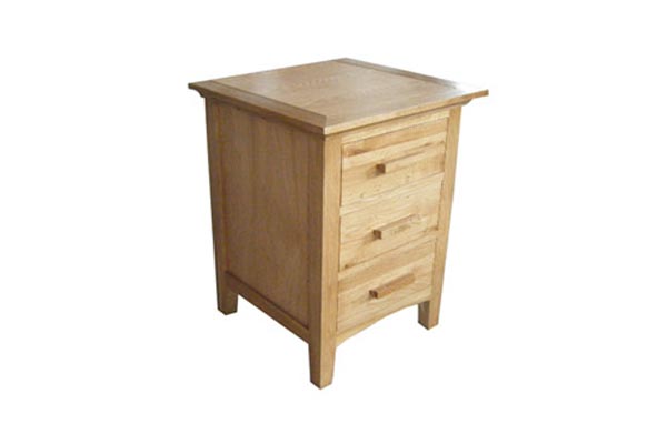 Kendall Oak 3 Drawer Bedside Cabinet