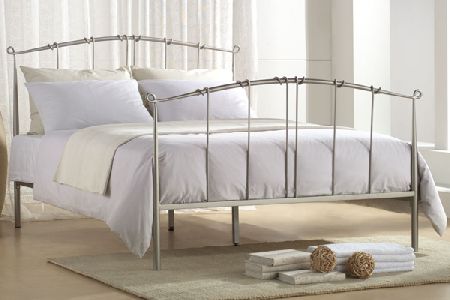 Bedworld Discount Maple Bed Frame Kingsize 150cm