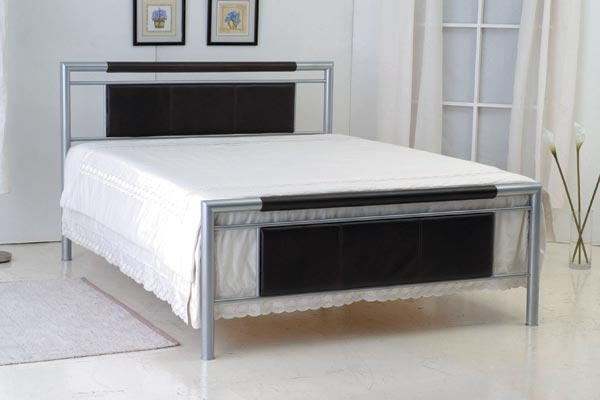 Bedworld Discount Westport Metal Bed Frame Kingsize 150cm
