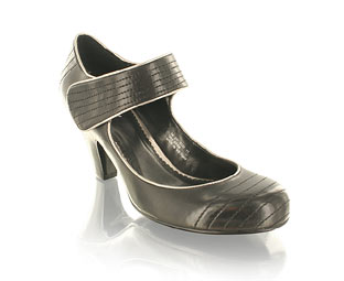 Belle and Mimi Court Shoe With Metallic Trim Detail