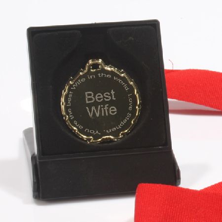 BEST Wife Medal Ribbon and Box