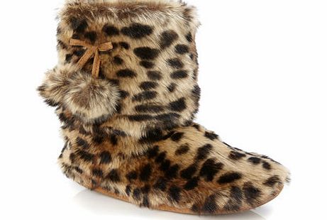 Bhs Womens Animal Premium Fur Bootie Slipper, animal
