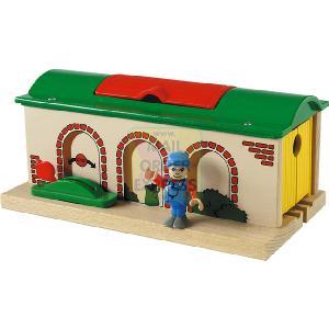 BRIO Stop and Go Shed