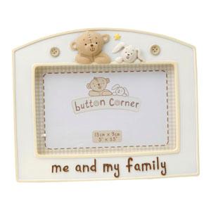 Button Corner Me and My Family Photo Frame