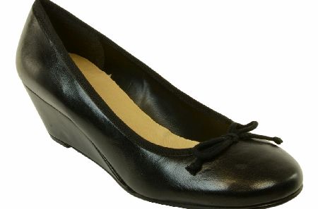 Black Leather Court Shoe