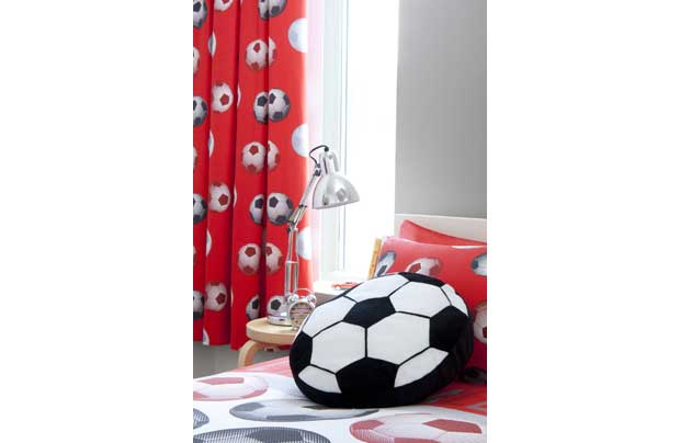 Catherine Lansfield Football Curtains - 165cm x 180cm - Red
