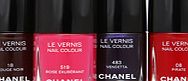 Chanel Le Vernis Nail Colour 18 Rouge Noir 13ml