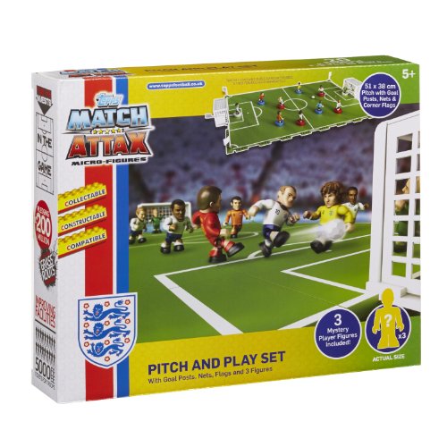 Character Building Match Attax Pitch and Play Set
