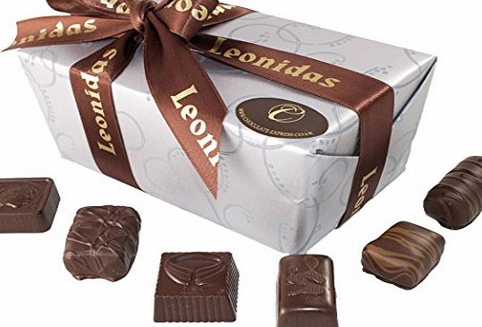 Luxury Dark Chocolate, Leonidas Gourmet Belgian Chocolate Gift Box: 35 Traditional Christmas Chocolates. (600g)