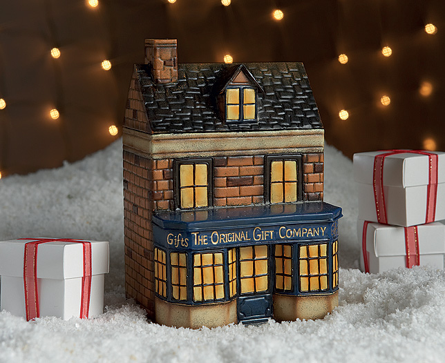 Christmas Shop with Fudge