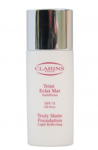 Clarins TRULY MATTE FOUNDATION SPF15 - 10.5 APRICOT (30ML)