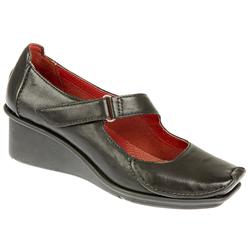 Female Finnis Blaze Leather Upper Leather/Textile Lining Back To School in Black, Black Patent, Claret Patent