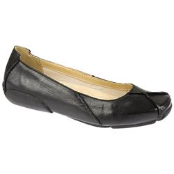 Female Gem Deluxe Leather Upper Leather/Textile Lining in Black