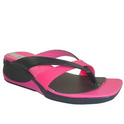 Clarks Womens Petra Toe Post Casual in Pink
