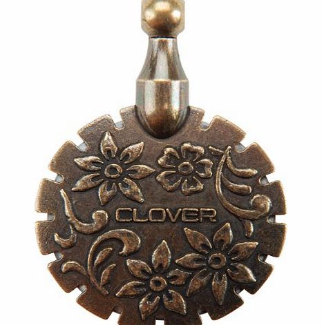 Clover Thread Cutter Pendant Antique, Gold