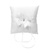 Confetti White ring cushion with bow