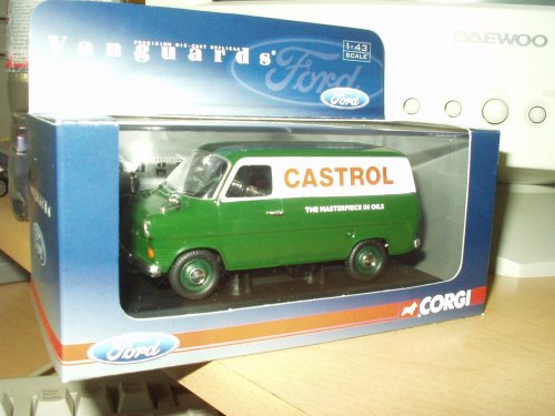 VA06619 Ford Transit MkI Van - Castrol (1:43 Scale)