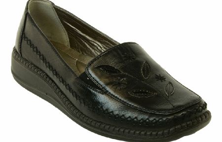 CUSHION WALK Black Comfort Casual Shoe