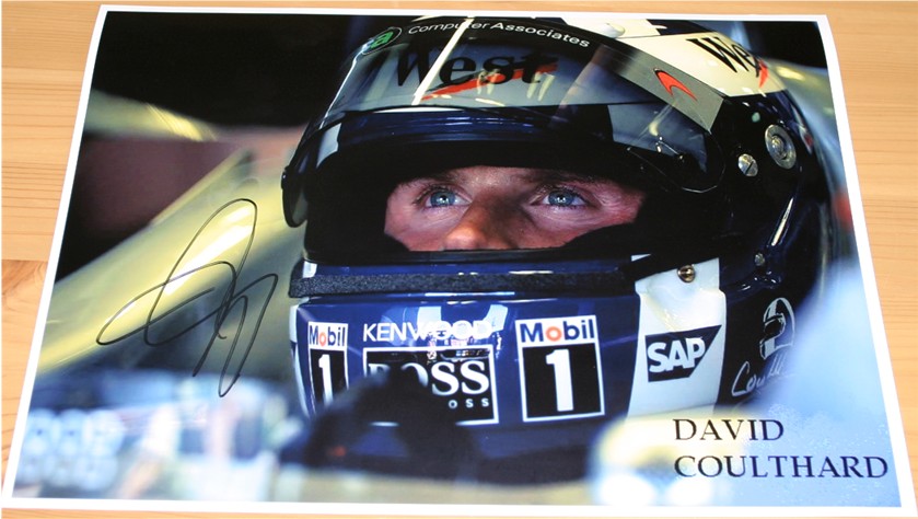 DAVID COULTHARD HAND SIGNED 12 x 8 INCH PHOTO