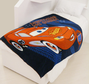 Disney Pixar Cars `ightning McQueen`Small Fleece Blanket
