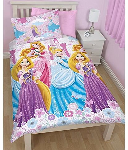 Disney Princess Dreams Single Rotary Duvet, Matching 66`` x 54`` Drop Curtains   Free Disney Princess Build a Border Sticker Set. 100 Official Merchandise