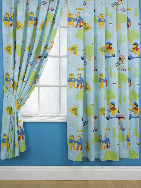 Disney Winnie the Pooh Winnie the Pooh Curtains `uper Sleuths`Design 54 Drop