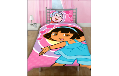 Dora the Explorer Hearts Duvet and Pillowcase Set