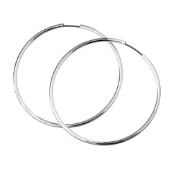 Metallic hoop earrings