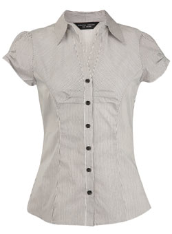 Dorothy Perkins White/black pleat front shirt
