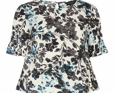 Dorothy Perkins Womens Ivory And Blue Floral Top- White DP67191782