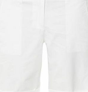 Dorothy Perkins Womens Petite white knee shorts- White DP79286602