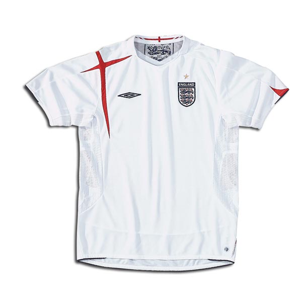 Brand new official England home football shirt 05/06 manufactured by Umbro. Released on 24th March 2