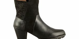 Esska Gogo black leather ankle boots