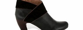 Esska Honor black leather and suede ankle boots